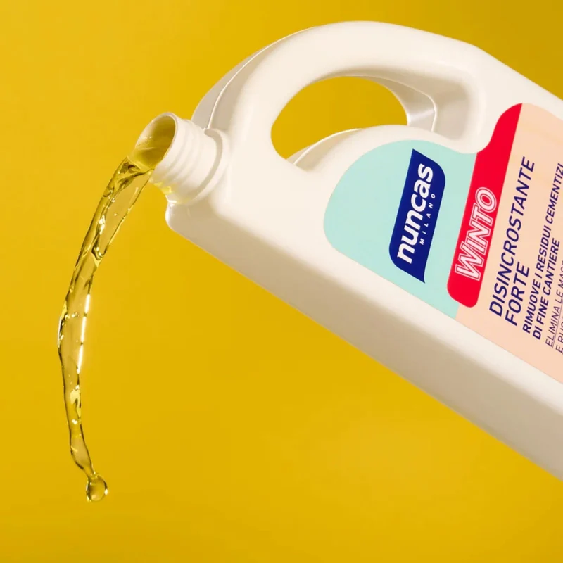 Winto Disincrostante forte per tutte le superfici resistenti agli acidi - 1000 ml