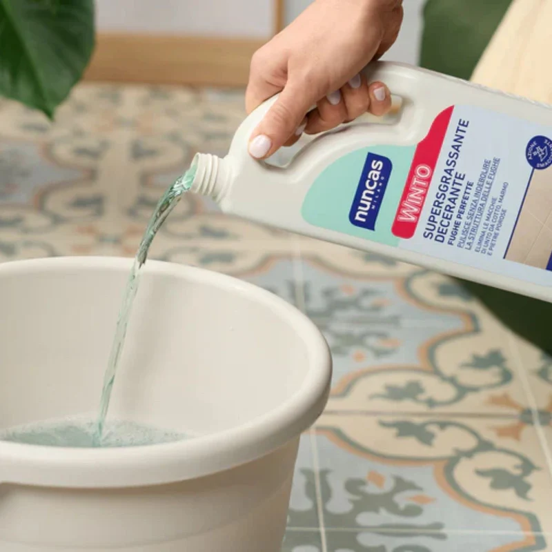 Winto Supersgrassante decerante per tutte le superfici - 1000 ml