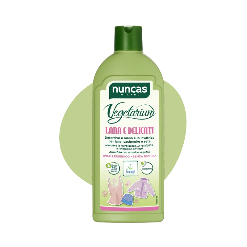 Vegetarium Detersivo a Mano e in Lavatrice Lana e Delicati - 500ml