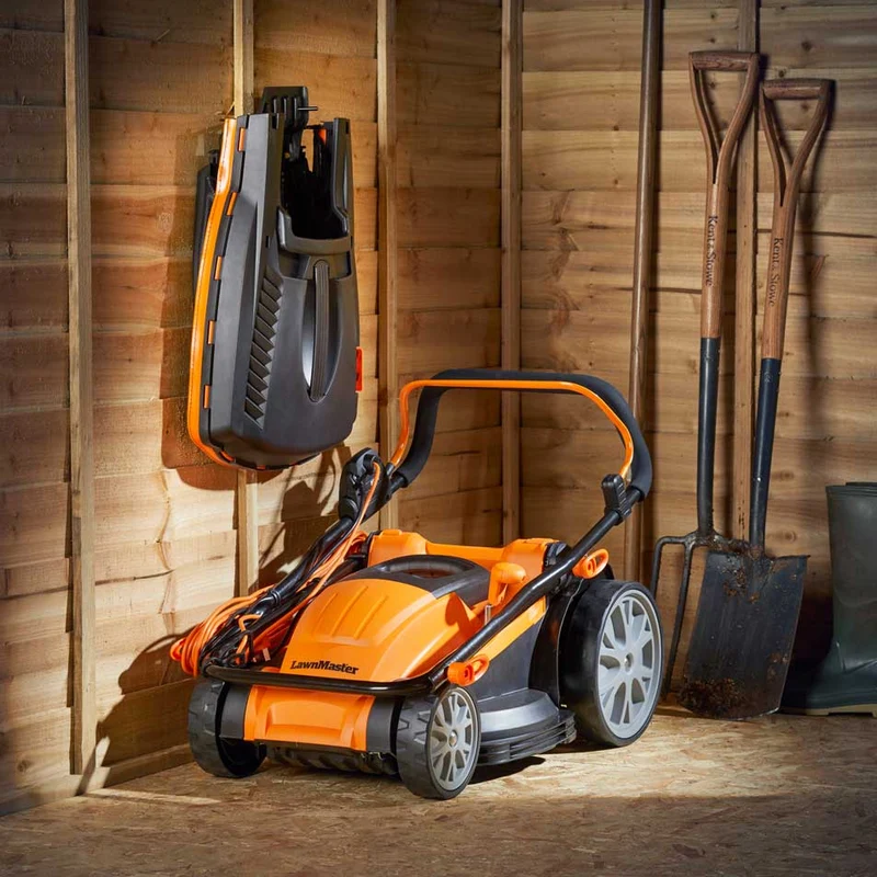 LawnMaster 1800W 40cm | Electric Lawn Mower