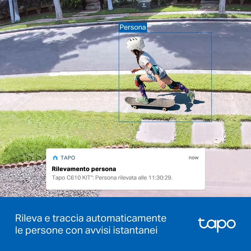 Tapo C610 KIT Telecamera WiFi Esterno 2K 3MP Senza Fili con Pannello Solare, 360° PTZ