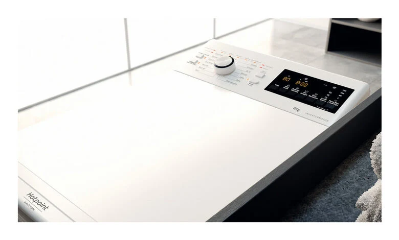 Hotpoint Ariston WMTG725BIT Lavatrice A Carica Dall'alto Libera Installazione 7 Kg, 1200 Giri, Antimacchia, Classe B, Bianco
