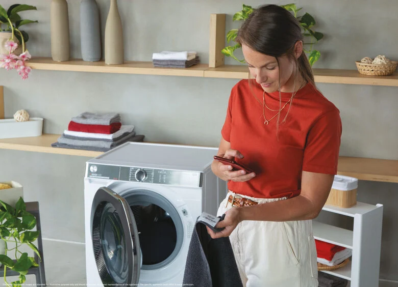 Hoover H-WASH 550 H5WPB414AMBC-S lavatrice Caricamento frontale 14 kg 1400 Giri/min Bianco