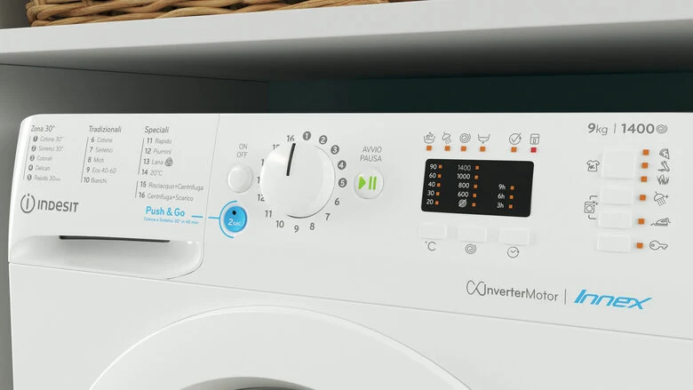 Indesit BWA 91486X W IT lavatrice Caricamento frontale 9 kg 1400 Giri/min A Bianco