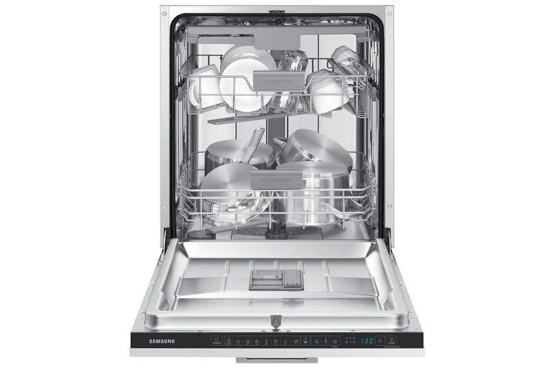 Samsung DW60R7050BB Lavastoviglie a Incasso Scomparsa Totale