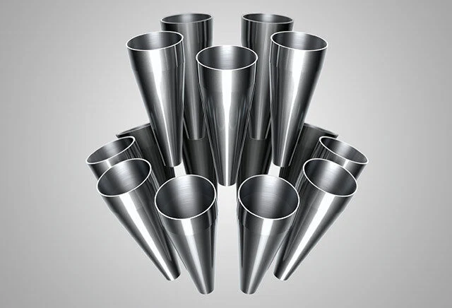 Dyson V8 Animal+ Nichel, Titanio Senza sacchetto