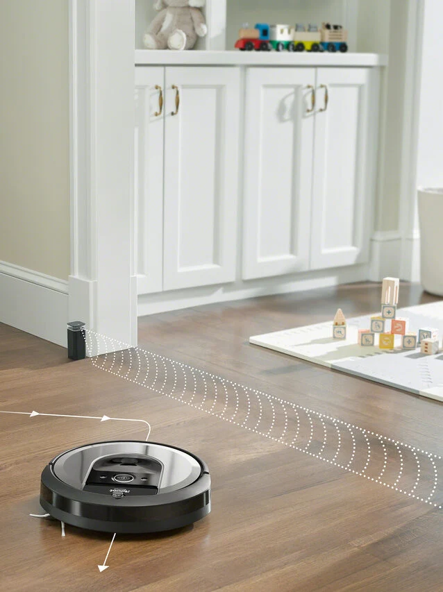 iRobot Roomba i7 Aspirapolvere Robot 0,4 L Senza sacchetto Nero