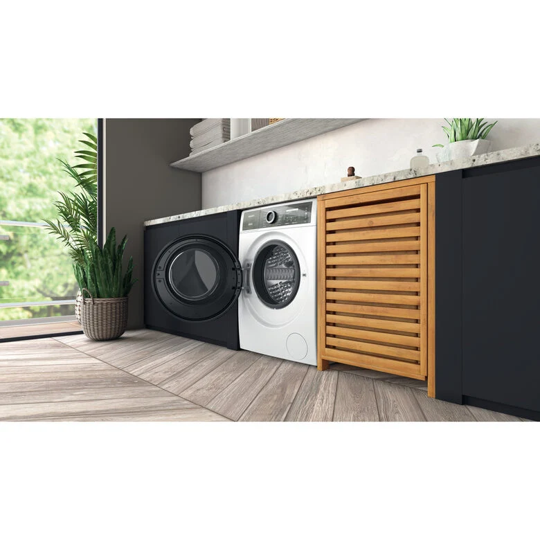 Hotpoint H7 W945WB IT lavatrice Caricamento frontale 9 kg 1400 Giri/min B Bianco