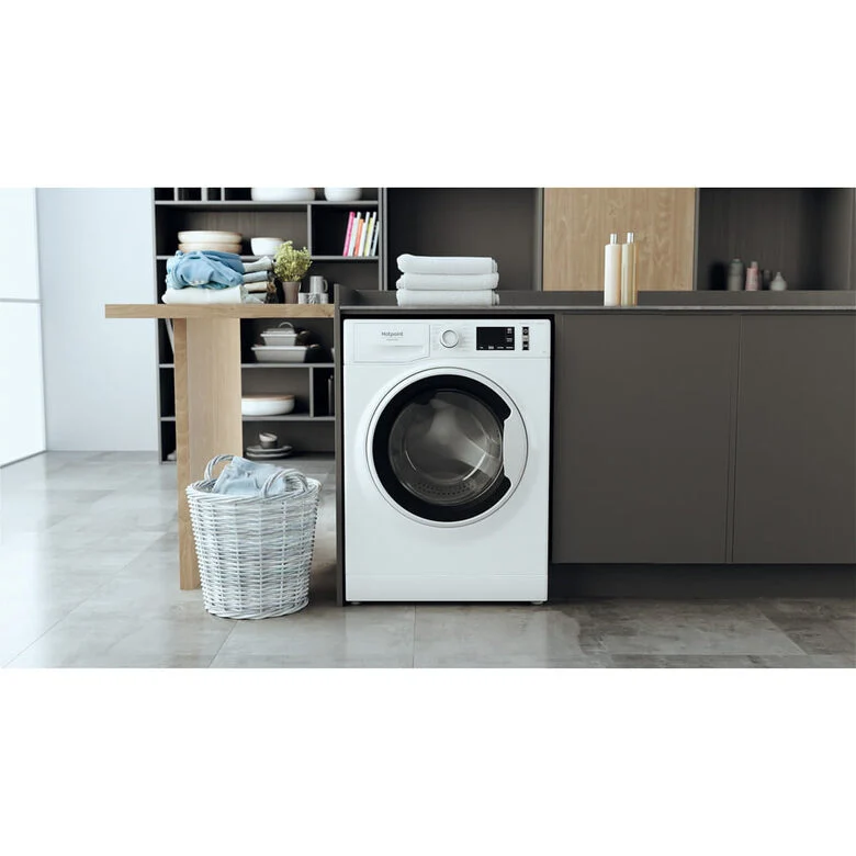 Hotpoint NG96W IT N lavatrice Caricamento frontale 9 kg 1351 Giri/min A Bianco
