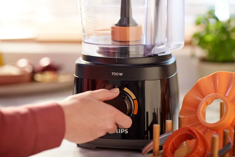 Philips Daily Collection Robot da cucina compatto HR7320/00