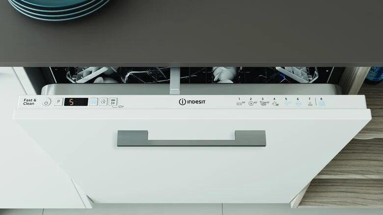 Indesit I3I D534A Lavastoviglie a Incasso Scomparsa totale 14 coperti D