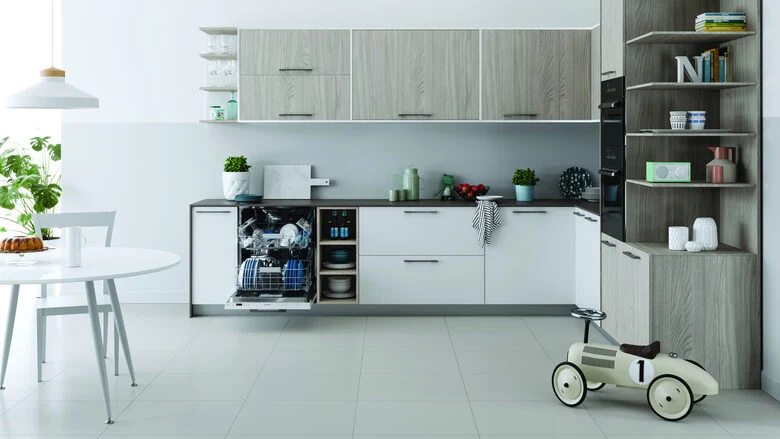 Indesit I3I D534A Lavastoviglie a Incasso Scomparsa totale 14 coperti D