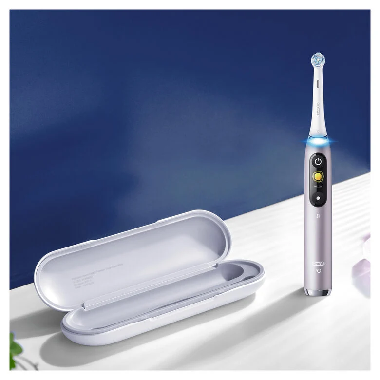 Oral-B iO - 9n - Spazzolino Elettrico Ricaricabile, 1 Spazzolino Rosa Esclusivo Con Tecnologia Magnetica Rivoluzionaria, Display A Colori, 1 Testina, 1 Custodia Da Viaggio Con Caricatore