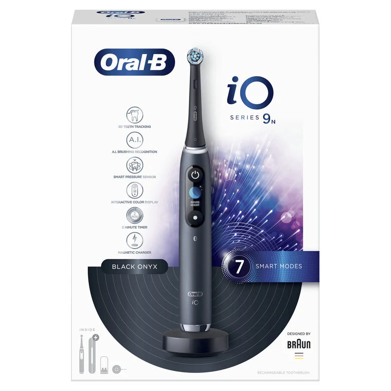 Oral-B iO - 9n - Spazzolino Elettrico Ricaricabile, 1 Spazzolino Nero Esclusivo Con Tecnologia Magnetica Rivoluzionaria, Display A Colori, 1 Testina, 1 Custodia Da Viaggio Con Caricatore
