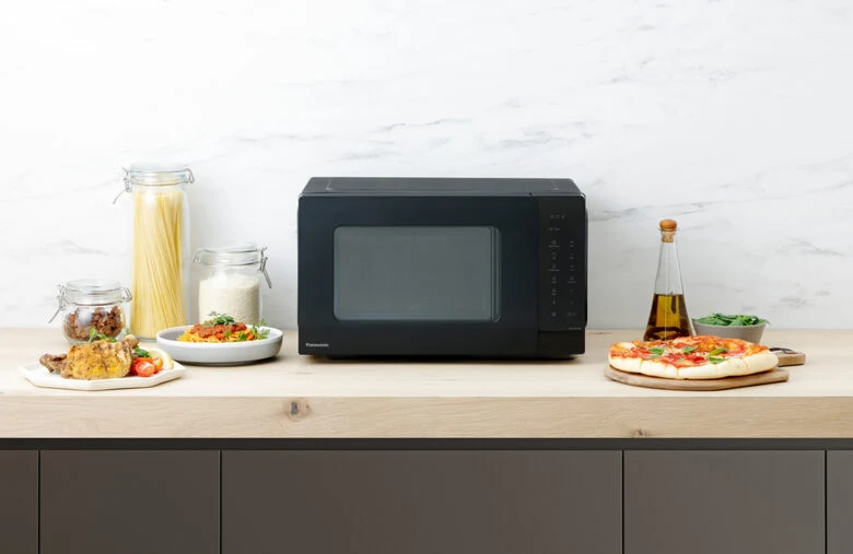 Panasonic NN-K36NBMEPG forno a microonde Superficie piana Microonde combinato 24 L 900 W Nero