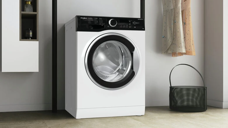 Whirlpool WSB 622 S IT lavatrice Caricamento frontale 6 kg 1200 Giri/min E Bianco
