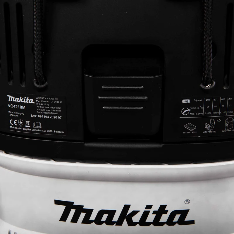 Aspirapolvere Professionale Makita VC4210MX 1200W