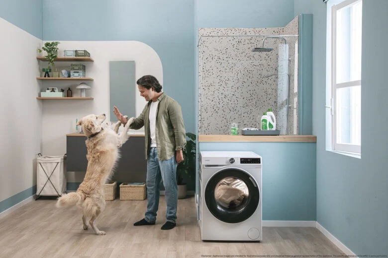 Candy ProWash 500, Lavatrice Carica Frontale 11 KG, 30% più efficente della classe A, 1400 giri, Bianco, Inverter, Vapore, Wi-Fi, Smart Wash, BR 411BL9-S