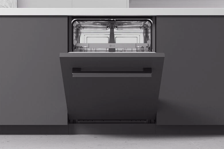 LG QuadWash DB242TX Lavastoviglie a scomparsa totale Classe D 46dB 14 coperti Wi-Fi