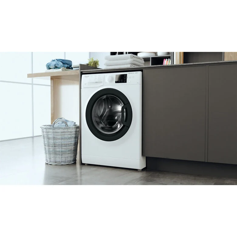 Hotpoint Ariston RSSG R527 B IT Lavatrice Slim A Libera Installazione 7 Kg, 1200 Giri, Steam Hygiene, Anti Allergy, Igiene Vapore, Classe B, Bianco