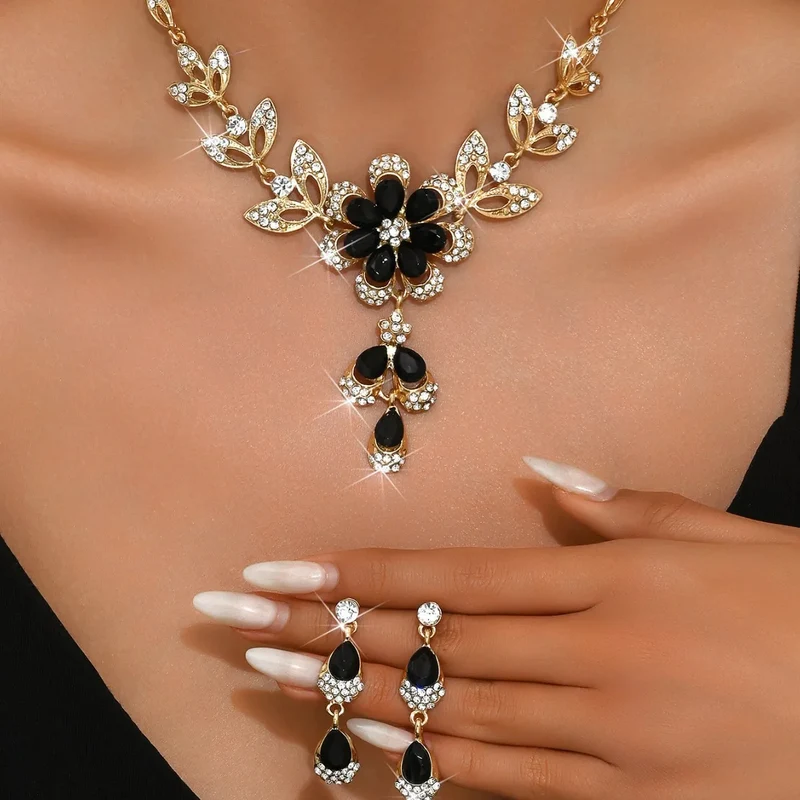 Vintage Floral Jewelry Set