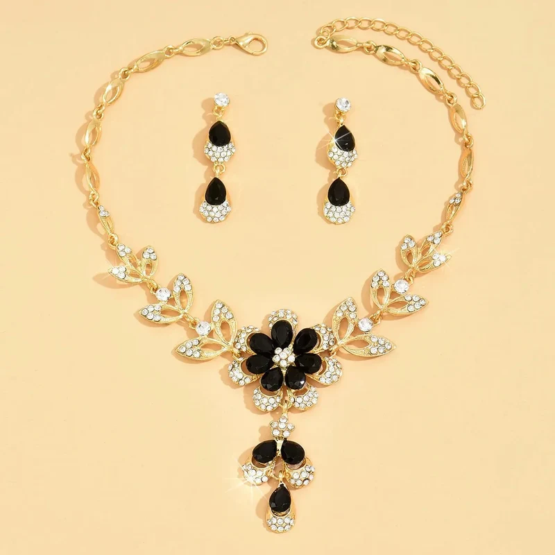 Vintage Floral Jewelry Set