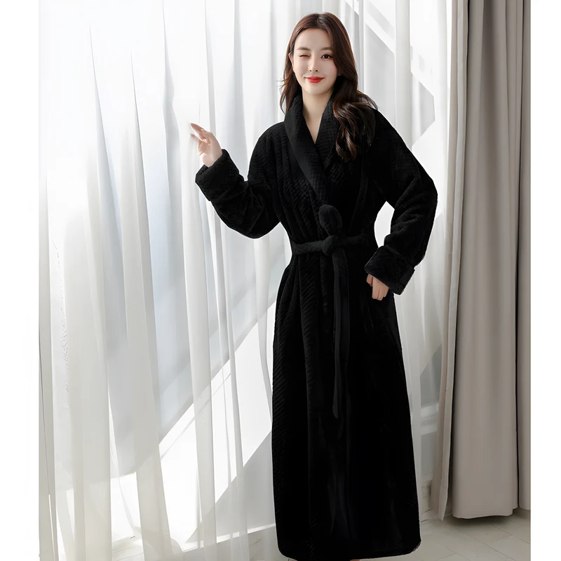 Women's Plush Hooded Bathrobe