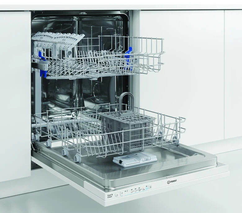 Indesit Lavastoviglie BI 60 cm, classe E, 14 coperti, Push&Go