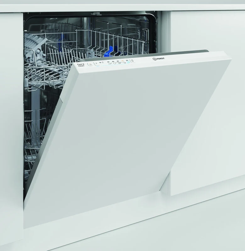 Indesit Lavastoviglie BI 60 cm, classe E, 14 coperti, Push&Go