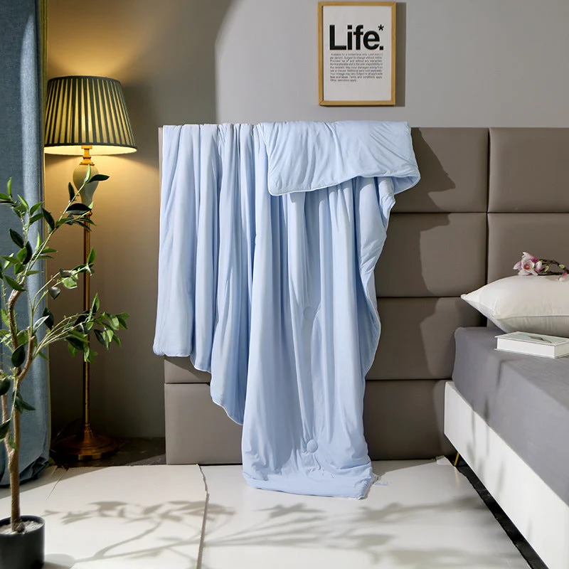 Cooling Blankets for Comfort and Summer