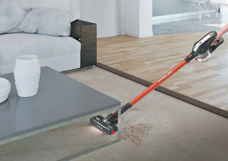 Hoover H-FREE 200 HF222AXL 011 Nero Senza sacchetto