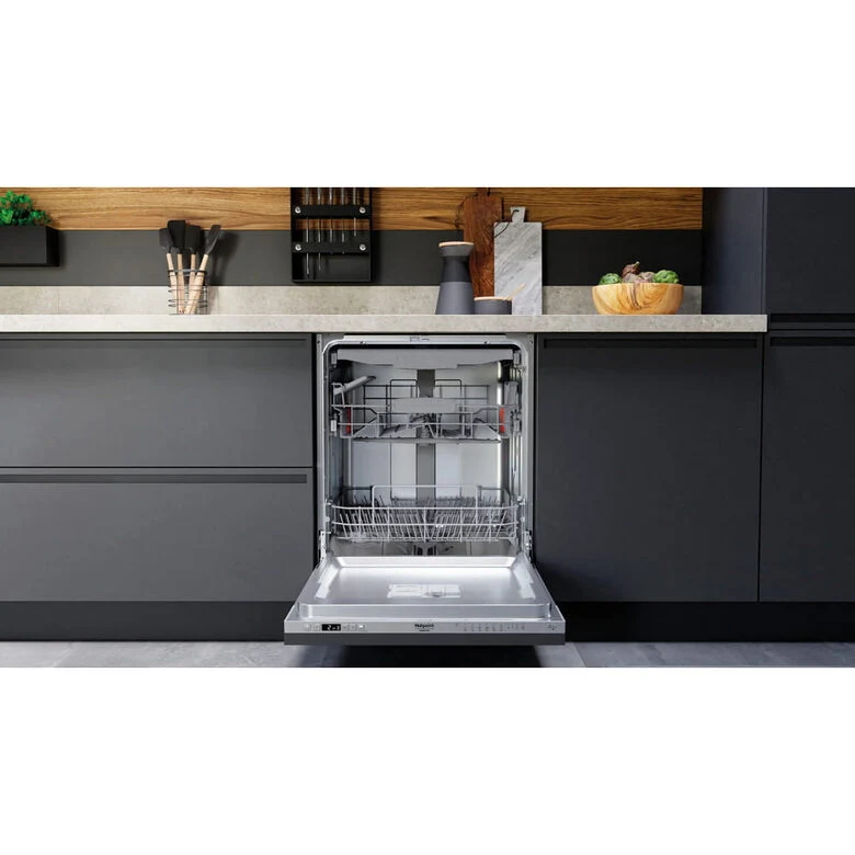 Hotpoint Ariston HA4IFC14BS, Lavastoviglie 60cm, classe C, 14 coperti, 44dBA, cerniere sliding
