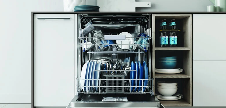 Indesit IN2IFC14BN6, Lavastoviglie 60cm, classe C, 14 coperti, 44dBA