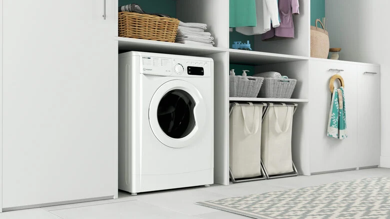Indesit EWDE 861483 W IT N lavasciuga Libera installazione Caricamento frontale Bianco D