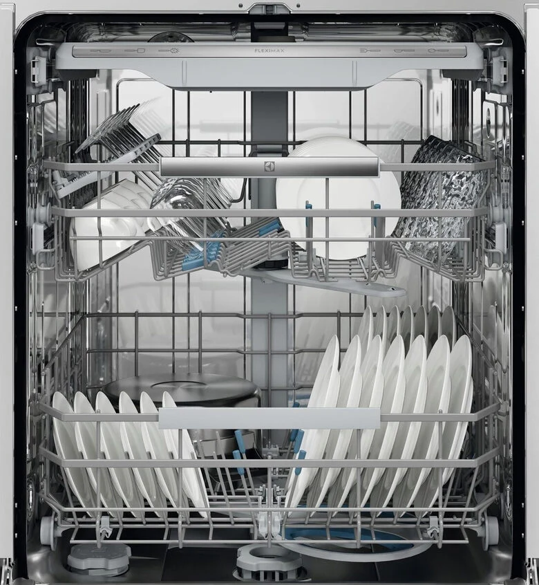 Electrolux Lavastoviglie Incasso 60 Cm - Int. Totale 14 Coperti Classe A-10% 38 Dba MADE IN ITALY E82LX220S