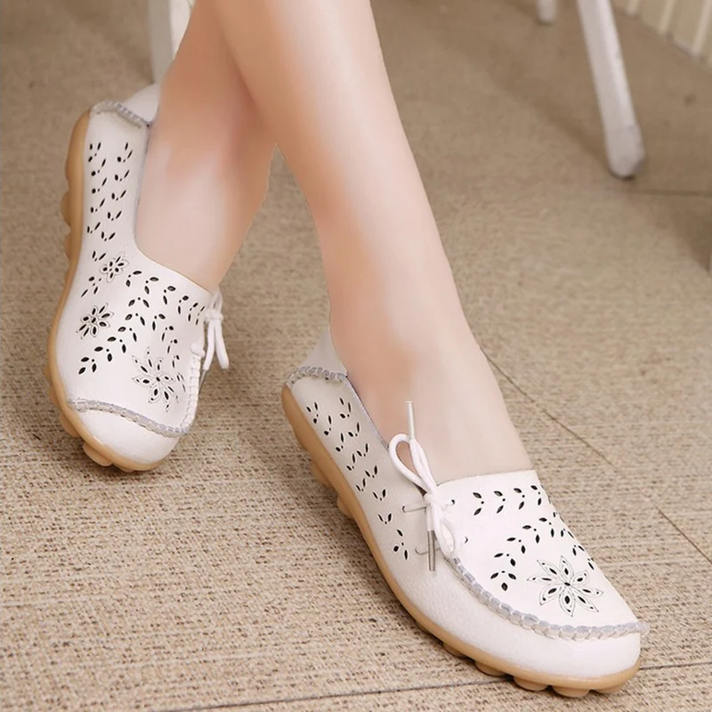 Women's Perforated Casual Shoes