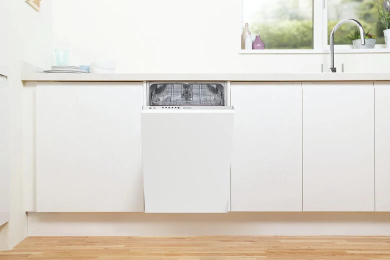Indesit DI9E 2B10 Lavastoviglie a Incasso Scomparsa Totale 9 coperti F
