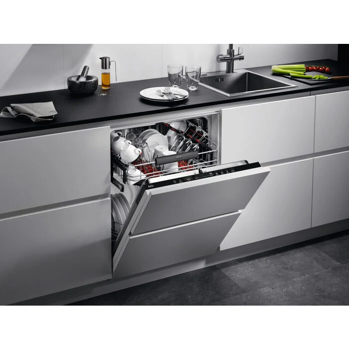 AEG FSE74627P Lavastoviglie a Incasso Scomparsa Totale 13 coperti C