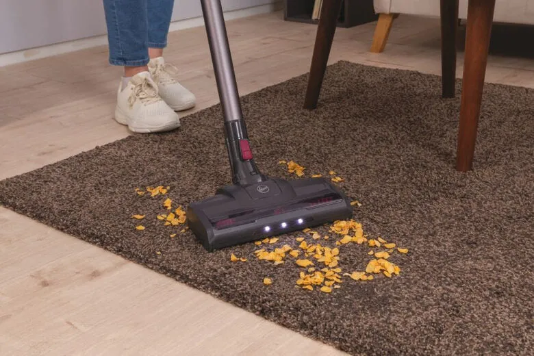 Hoover HF1 HF110P 011 Senza sacchetto 0,9 L 170 W Magenta