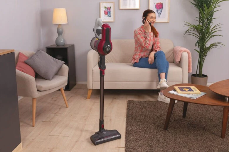 Hoover HF1 HF110P 011 Senza sacchetto 0,9 L 170 W Magenta