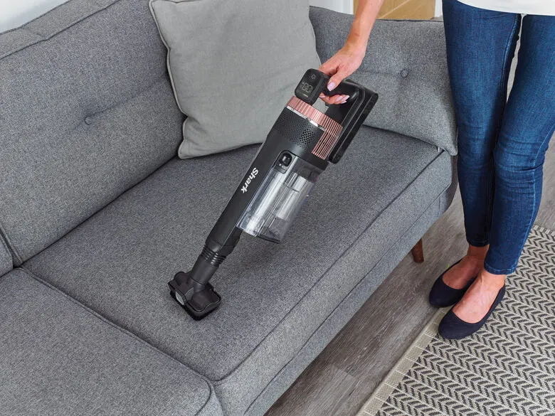 Shark Stratos Aspirapolvere a bastone 2 in 1 Batteria Secco Senza sacchetto Nero, Pesca