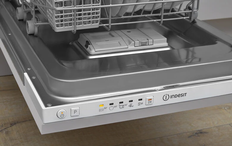 Indesit DSIE 2B10 Lavastoviglie a Incasso Scomparsa Totale 10 coperti F