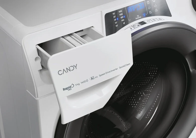 Candy 496BWMR9/1-S RapidÓ Pro RP Lavatrice Caricamento Frontale 9 Kg, 1400 Giri, Tecnologia Quick&Clean, Speed-Drive Inverter, Easy Iron Plus, Classe A, Bianco