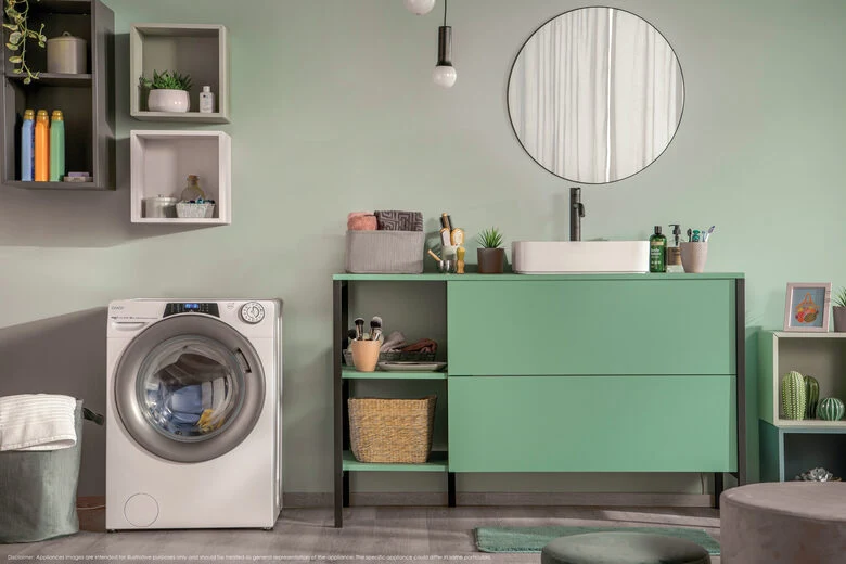 Candy 496BWMR9/1-S RapidÓ Pro RP Lavatrice Caricamento Frontale 9 Kg, 1400 Giri, Tecnologia Quick&Clean, Speed-Drive Inverter, Easy Iron Plus, Classe A, Bianco