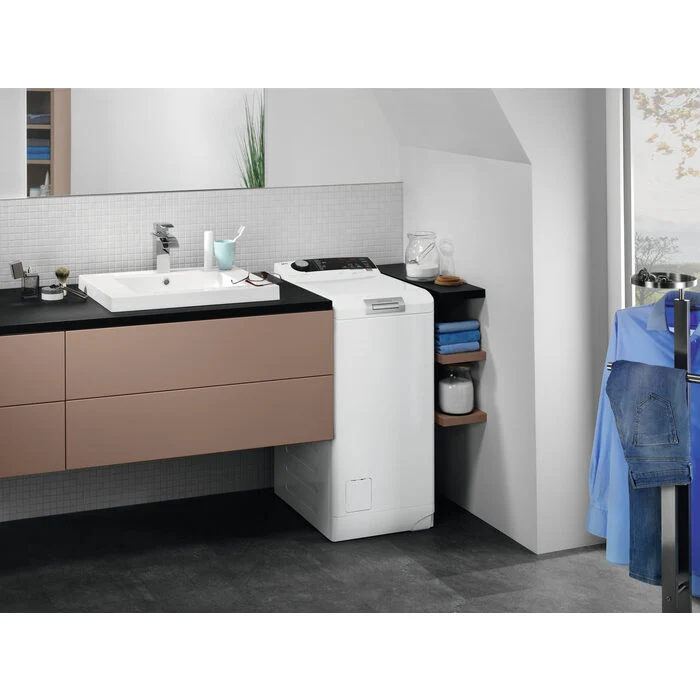AEG L7TBE734 lavatrice Caricamento dall'alto 7 kg 1151 Giri/min C Bianco