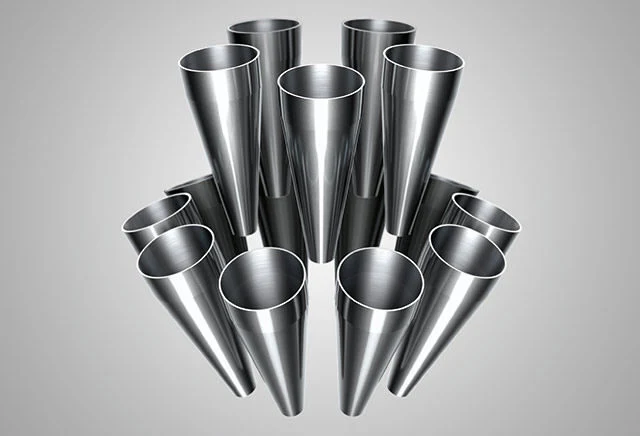 Dyson V8 Motorhead aspirapolvere senza filo Nichel, Titanio Senza sacchetto
