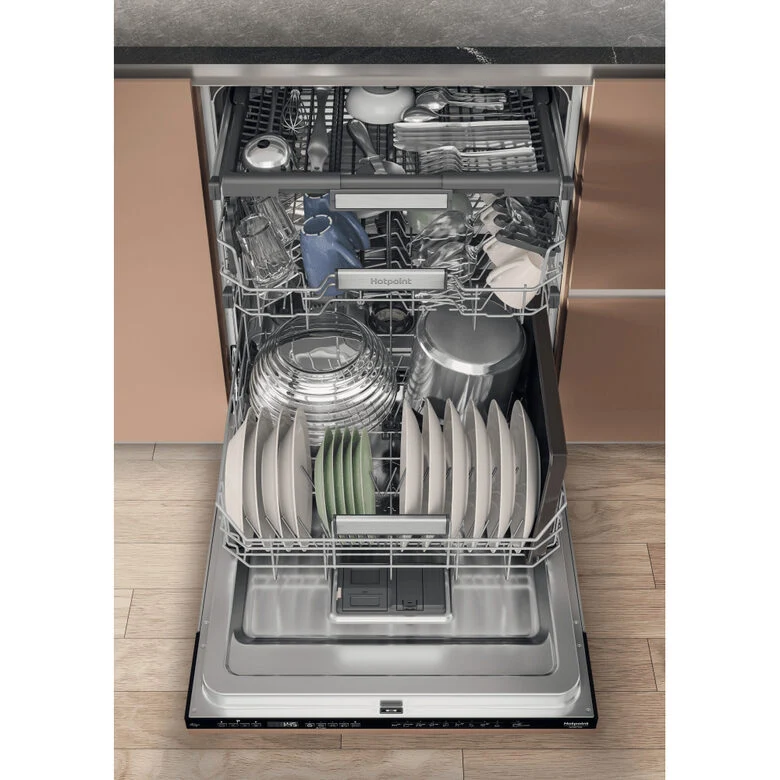 Hotpoint H7I HP40 L Lavastoviglie a Incasso Scomparsa Totale 15 coperti C