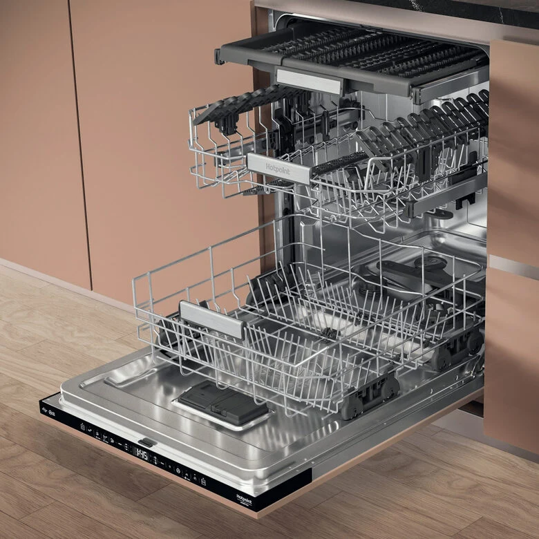 Hotpoint H7I HT59 L Lavastoviglie a Incasso Scomparsa Totale 15 coperti B