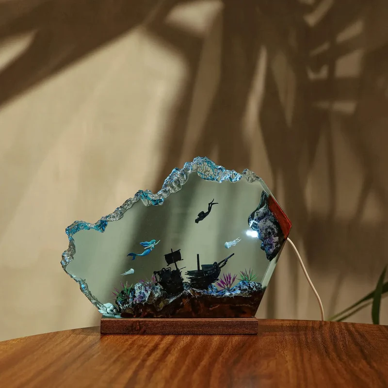 Mermaid Diver Resin Night Light