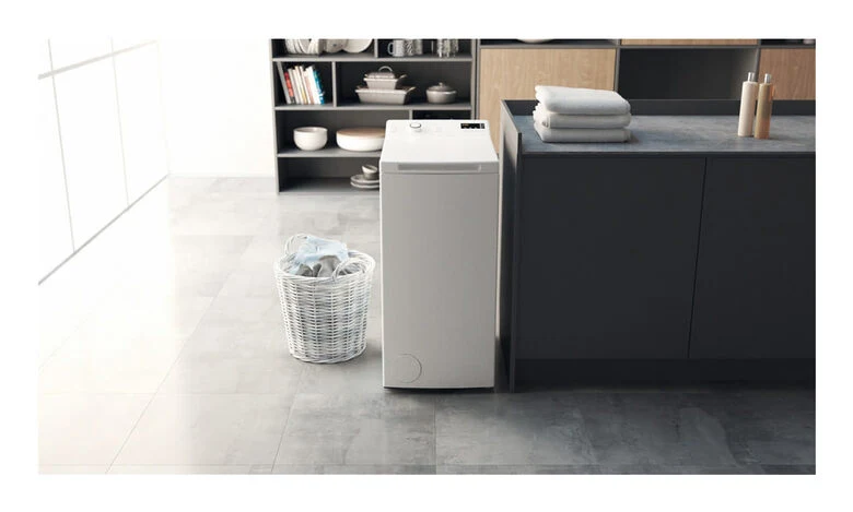Hotpoint Ariston WMTF624UIT Lavatrice A Libera Installazione A Carica Dall'alto 6 Kg, 1200 Giri, Antimacchia, Classe C, Bianco